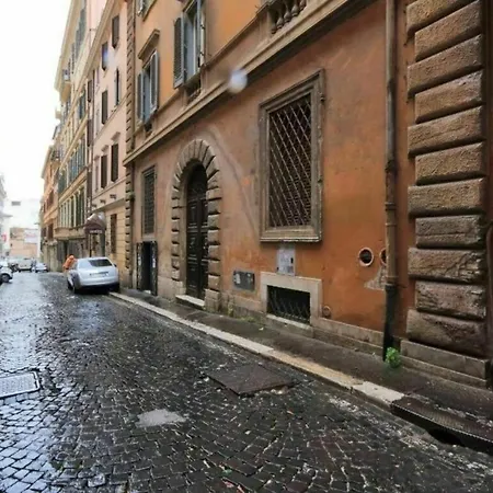 In Centre Via Gregoriana By Halldis Апартаменты Рим
