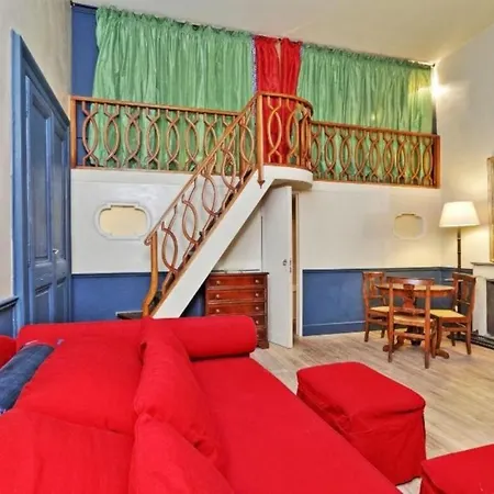In Centre Via Gregoriana By Halldis Apartment Rom